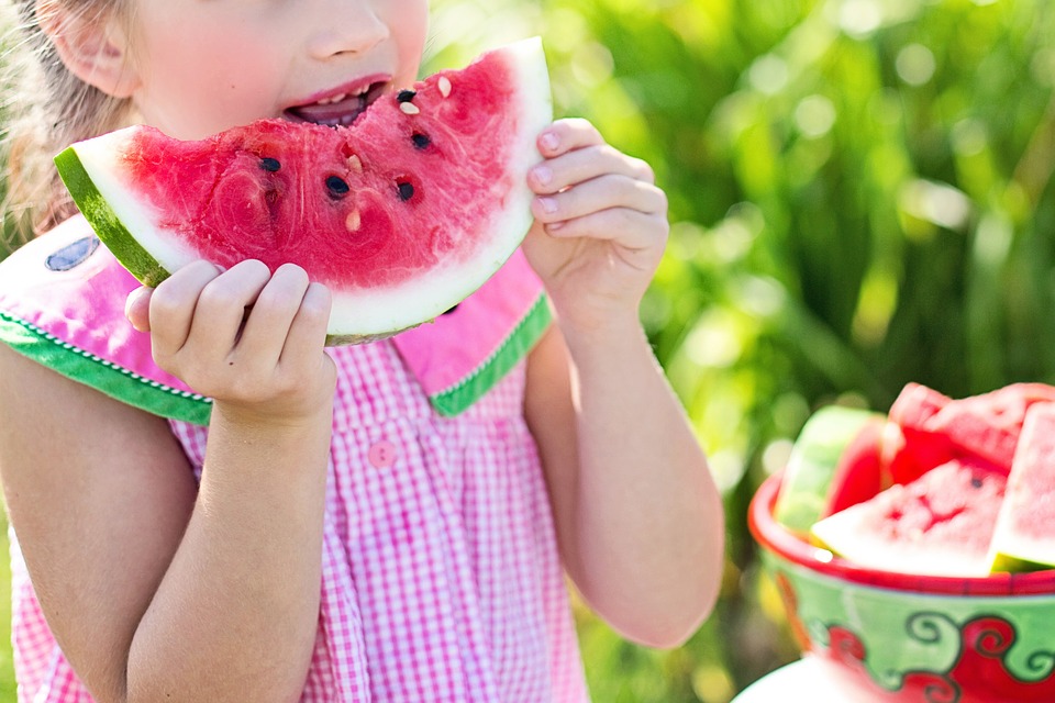 NO DEJES QUE A TUS PEQUEÑOS LES DE UN GOLPE DE CALOR